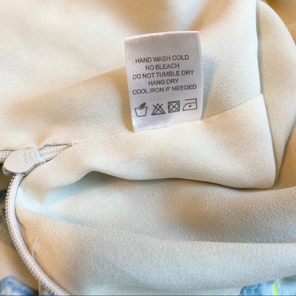 Lovers + Friends Willow Pants Abstract Floral - Picture 9 of 10